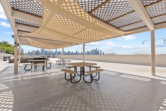 Building Photo - 6040 JFK Blvd E