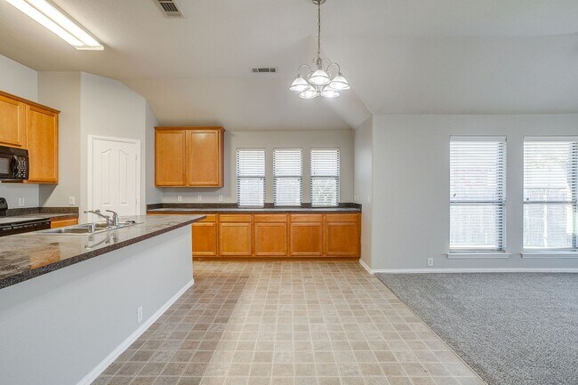 Building Photo - Ready for New Tenants- Amazing Mansfield Home- 3 Bed- 2 Bath- Mansfield ISD- 76063
