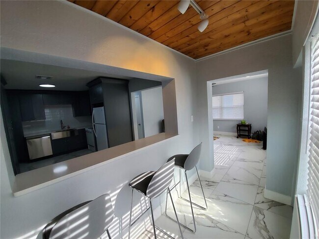 Building Photo - 4119 W Nassau St