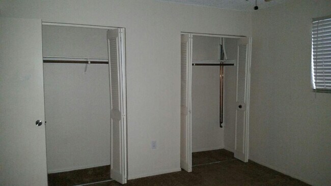 Building Photo - 3316 W Tangerine Ln