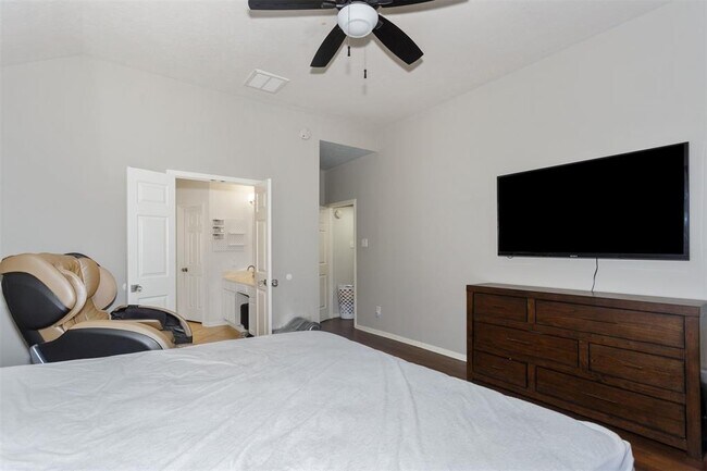 Building Photo - 3122 Glencullen Ln