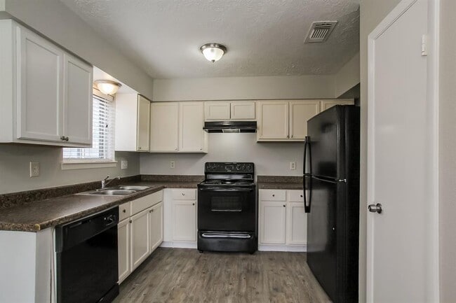 Building Photo - 4406 Tealgate Dr