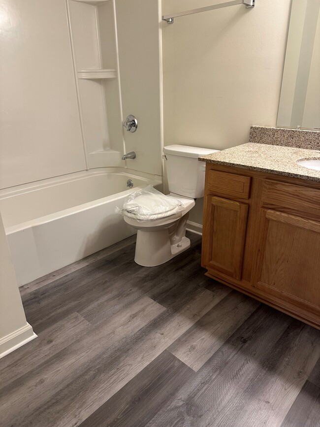 Building Photo - Brookside Apartments