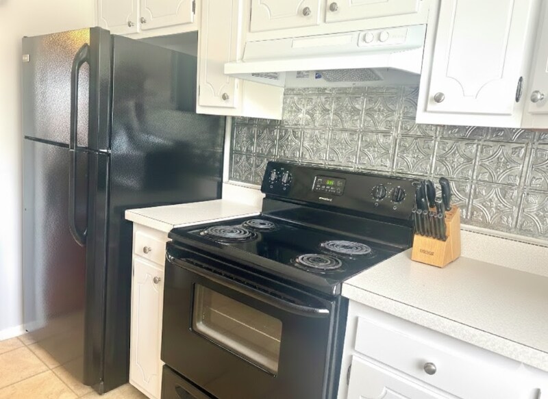 Building Photo - 2922 St Marks Rd SW