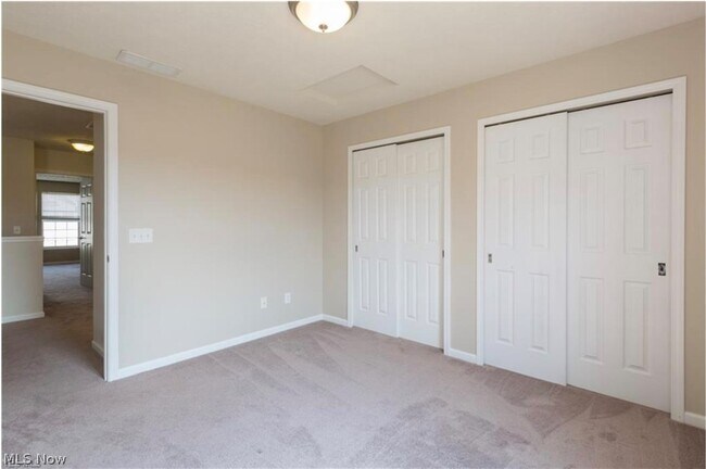 Building Photo - 442 Turner Dr