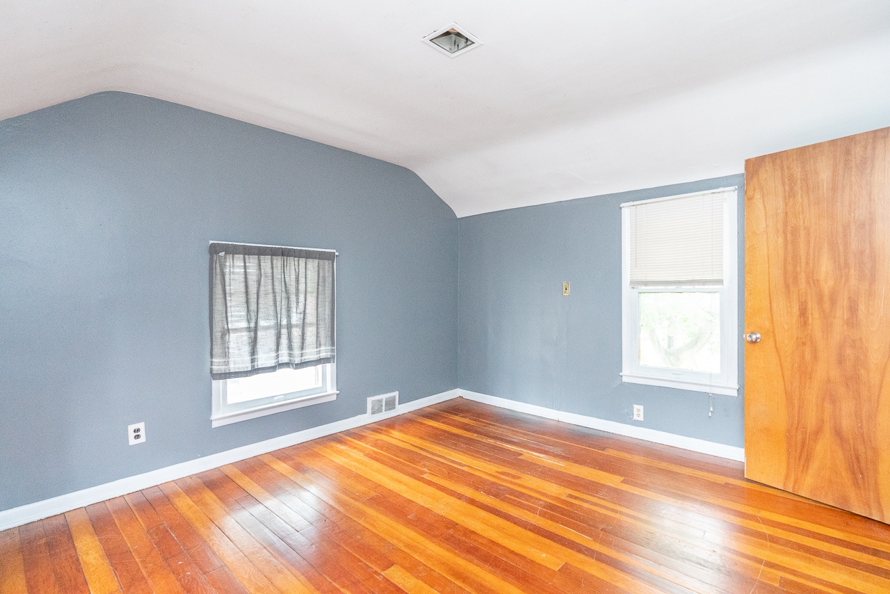 BEDROOM 4 - 2158 Indiana Ave