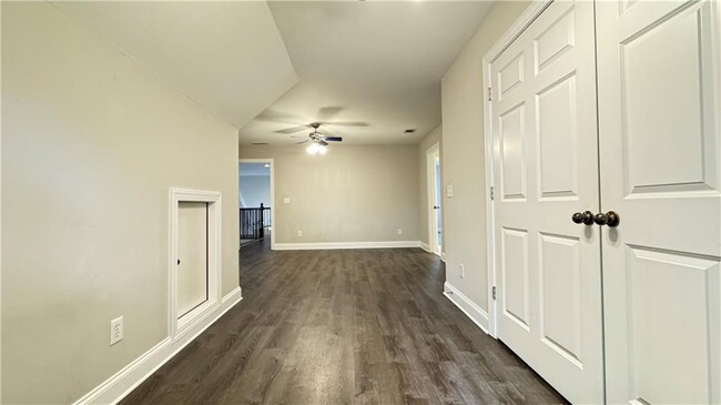 Building Photo - 140 Wind Flower Ct