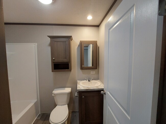 Building Photo - 99 Delta Dawn Dr