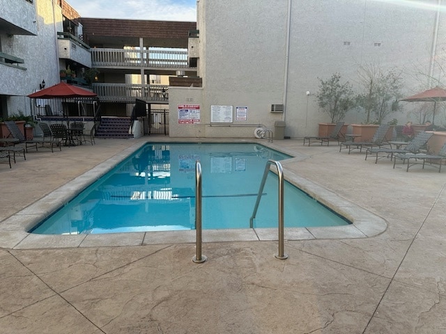 Building Photo - 360 S Euclid Ave