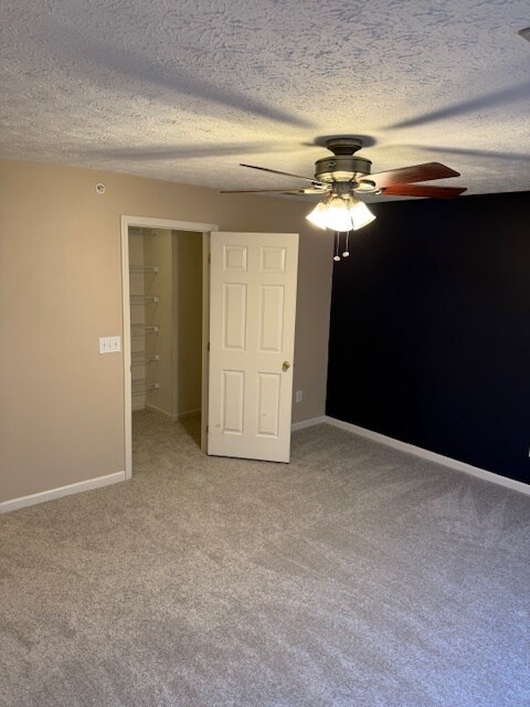 Building Photo - 14829 Lenox Dr