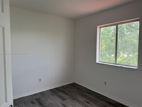 Building Photo - 27944 SW 136th Pl
