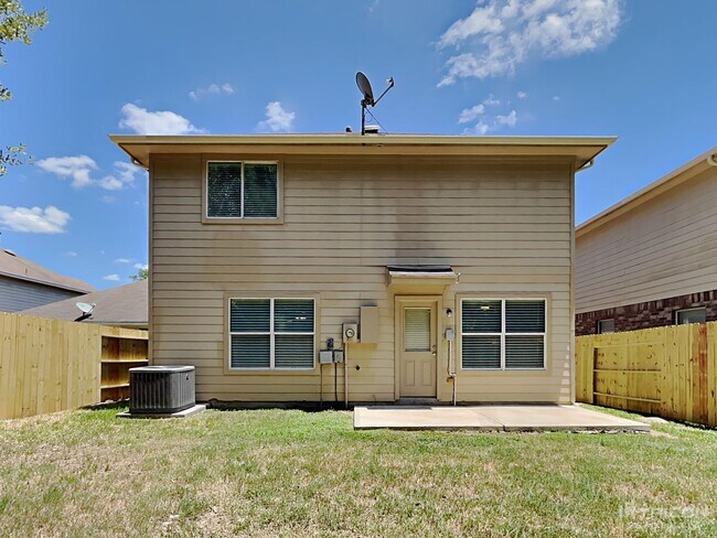 Building Photo - 33111 Cottonwood Bend
