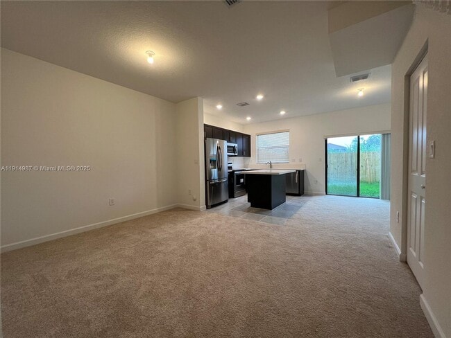 Building Photo - 18110 SW 148th Rd