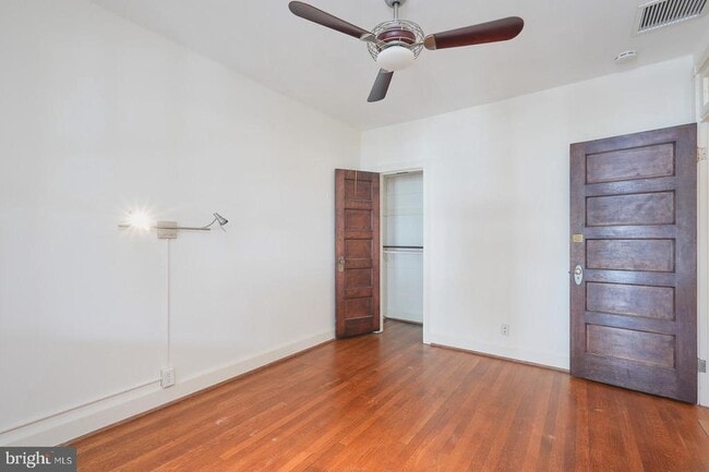 Building Photo - 2428 Tunlaw Rd NW