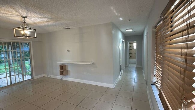 Building Photo - 1345 NW 181st St