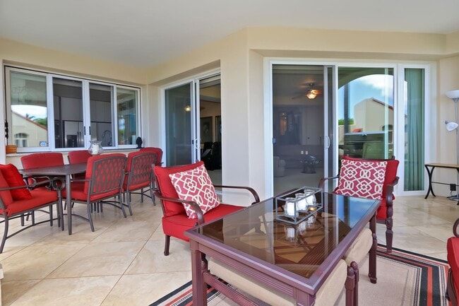 Building Photo - Furnished, 2 Bed/3 Bath Wailea Palms Residence Gated with Ocean Views