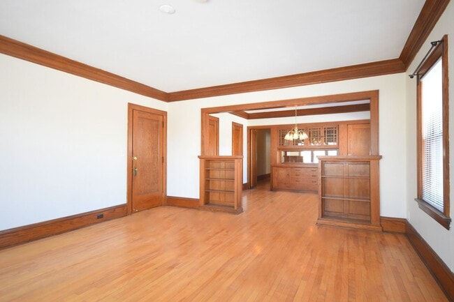 Building Photo - 4000 Aldrich Ave S