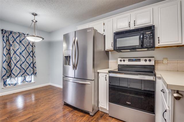 Building Photo - 734 Port Richmond Way