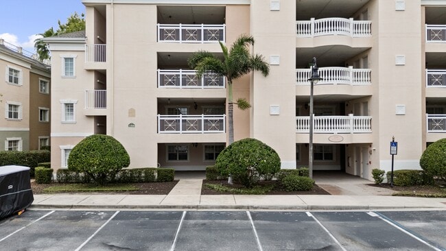 Building Photo - 1368 Centre Ct Ridge Dr