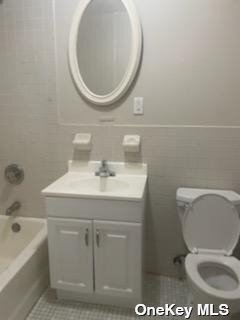 Building Photo - 92-11 190th St