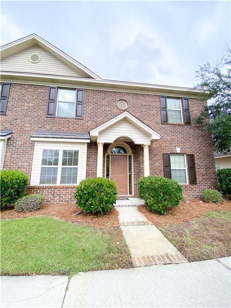 Primary Photo - 204 Foxbury Square