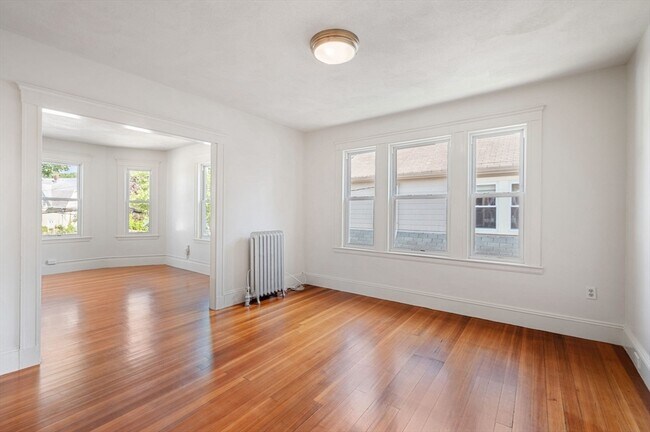 Building Photo - 62-64 Flett Rd