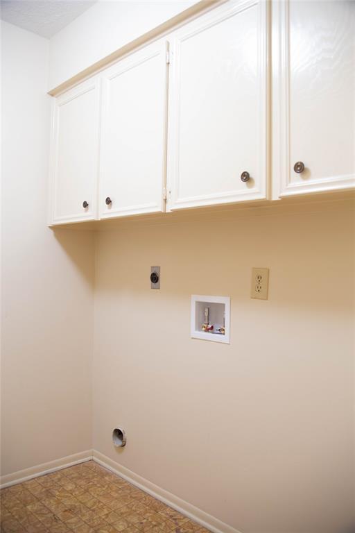 Building Photo - 13214 Ensley Wood Dr