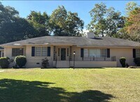 Building Photo - Heart of Midtown