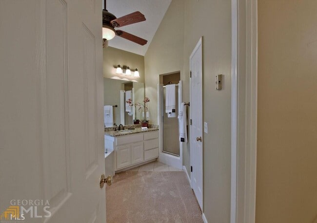 Building Photo - 404 Burgess Point
