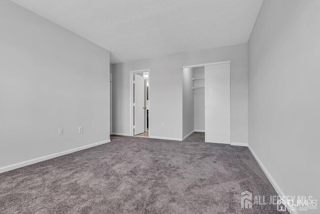 Building Photo - 1236 Edpas Rd