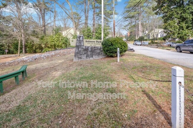 Building Photo - 1861 Ardmore Rd NW