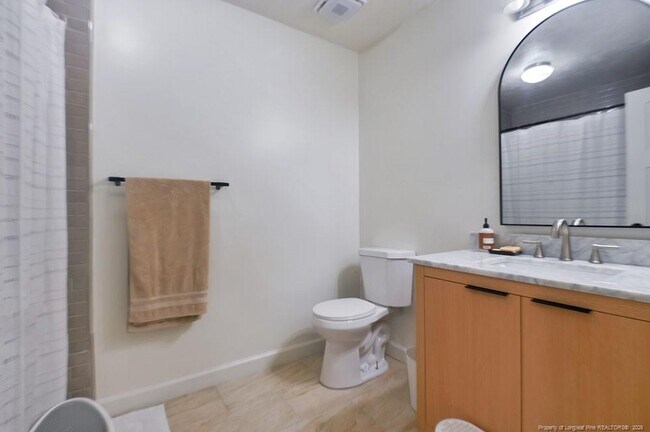 Building Photo - 5487 Bush Ct