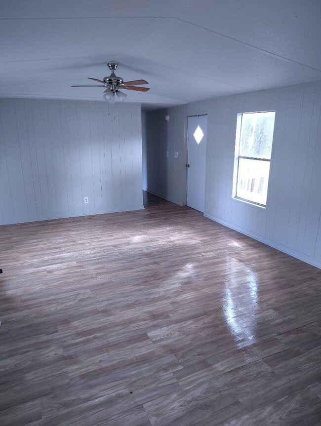 Building Photo - 1378 Hwy 196 W