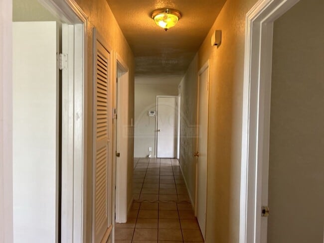 Building Photo - ***2-weeks Free Rent***307 Currie - 3-bedroom home with additional features