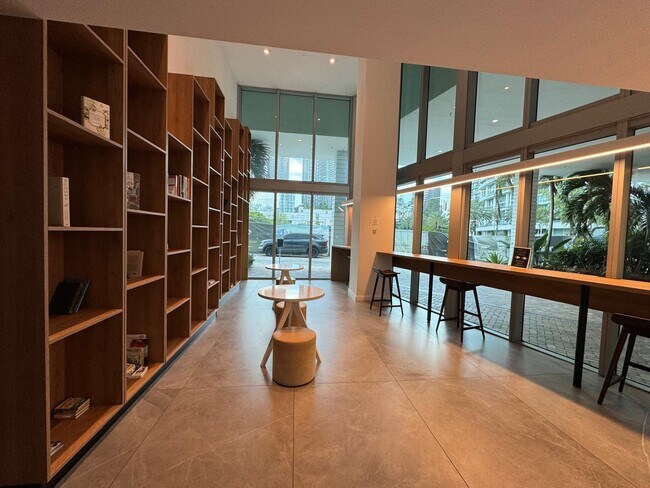 Building Photo - 350 S Miami Ave