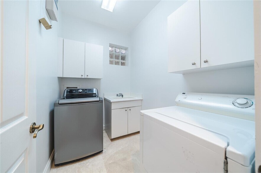 Building Photo - 3975 194th Trl