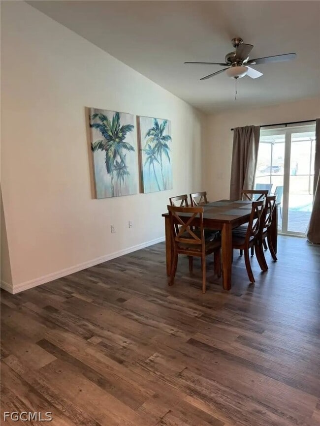 Building Photo - 1618 NW 5th Pl