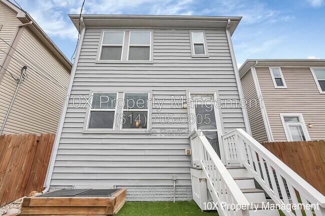 Building Photo - 1243 N Grant Ave