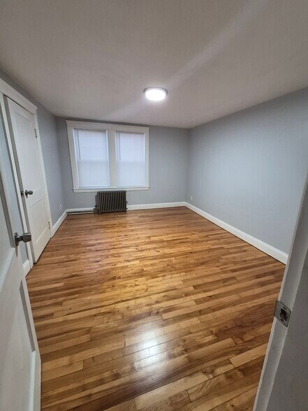 Bedroom - 191 Main St