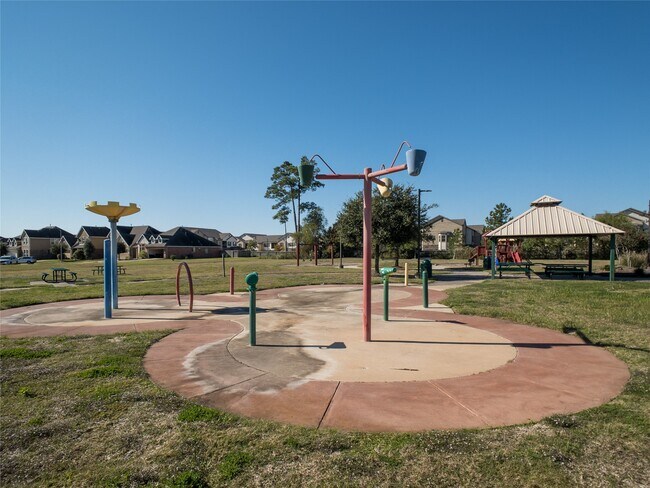Building Photo - 21843 Grassy Hill Ln