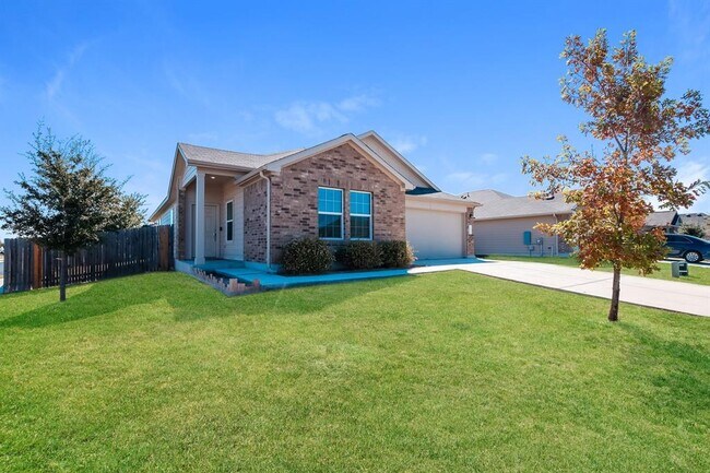 Building Photo - 110 Sophora Dr