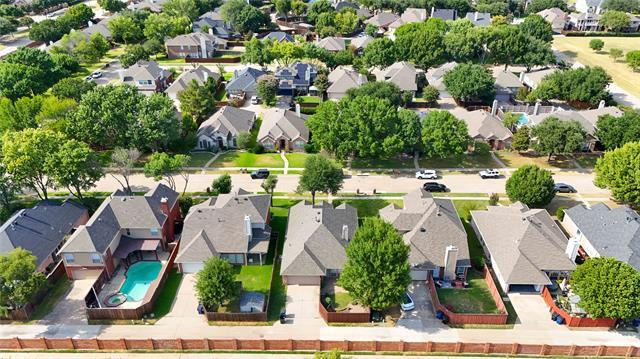 Building Photo - 10701 Nashville Dr
