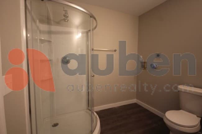 Building Photo - Newly Updated Studio in Brainerd