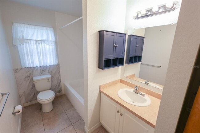 Building Photo - 10874 71st Ave