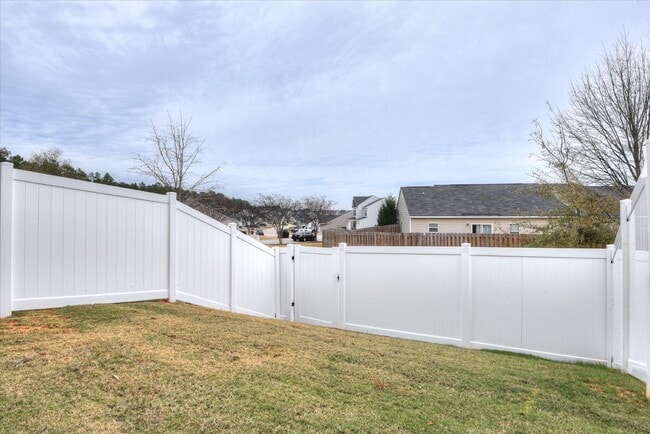 Building Photo - 1040 Quaint Parish Cir