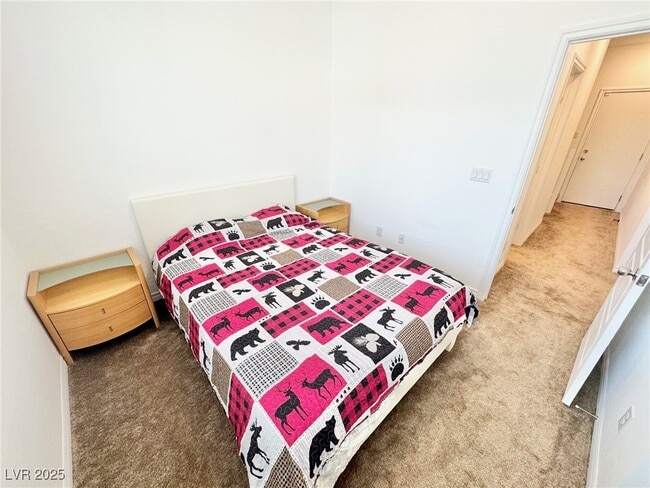 Building Photo - 20 Barbara Ln