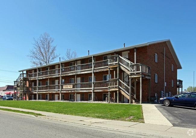 Building Photo - Sycamore Square Apartments
