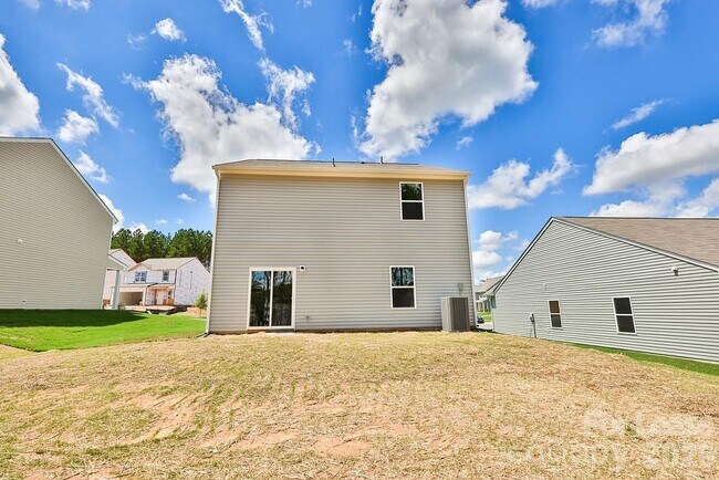 Building Photo - 6136 Ahoskie Dr