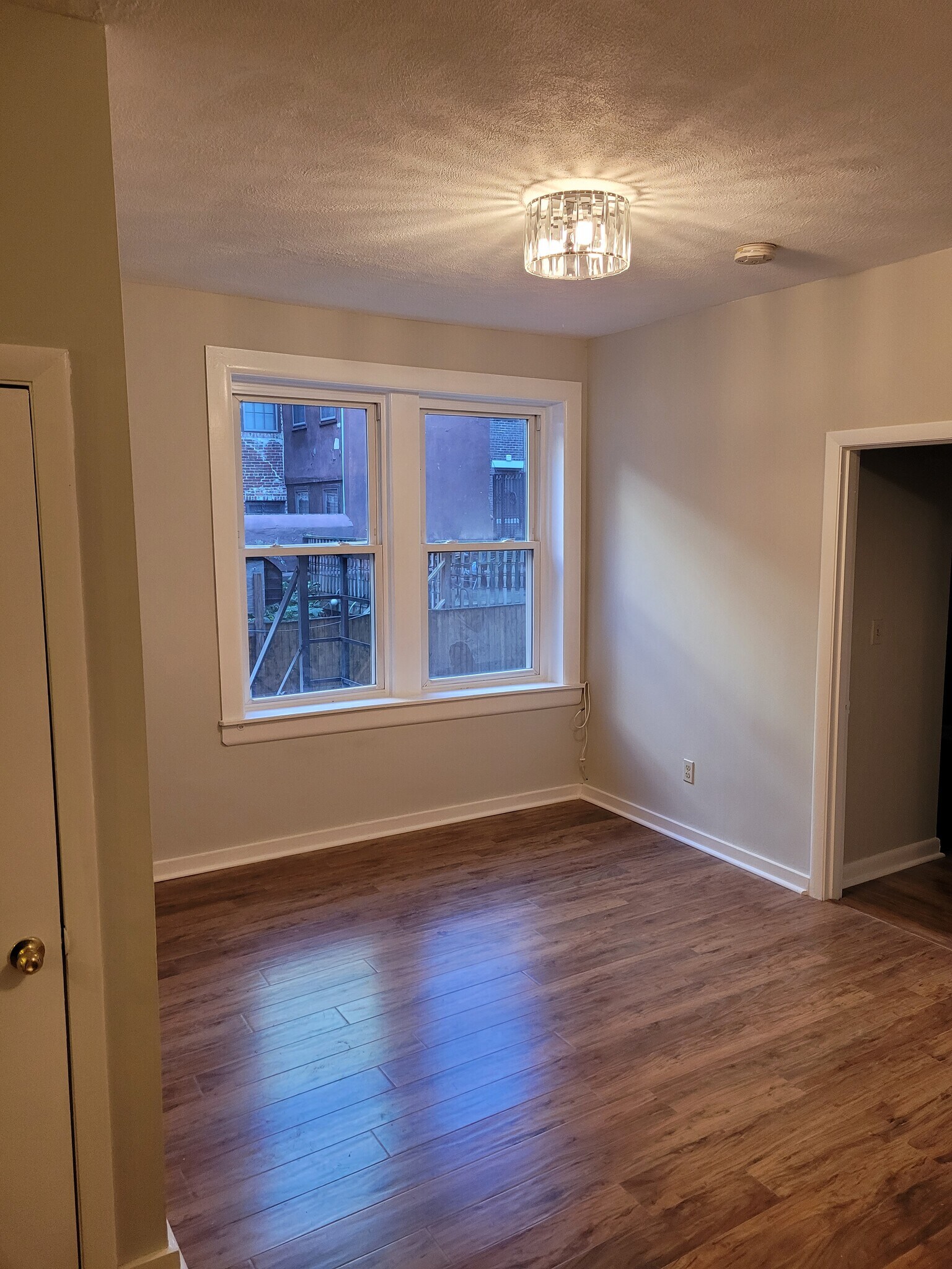 Building Photo - 169 Endicott St