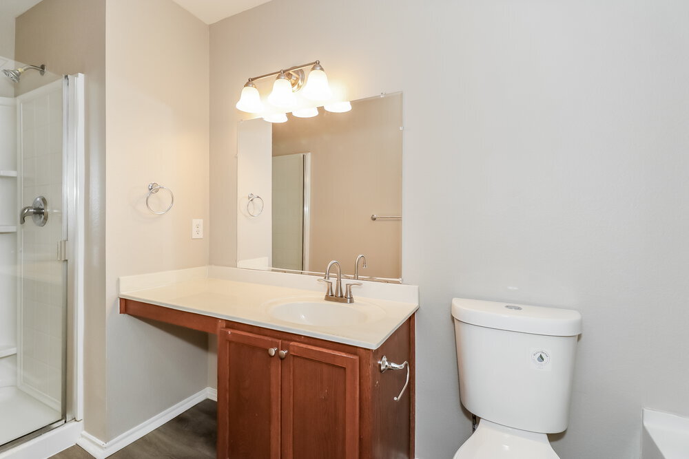 Building Photo - 817 Cathy Dr